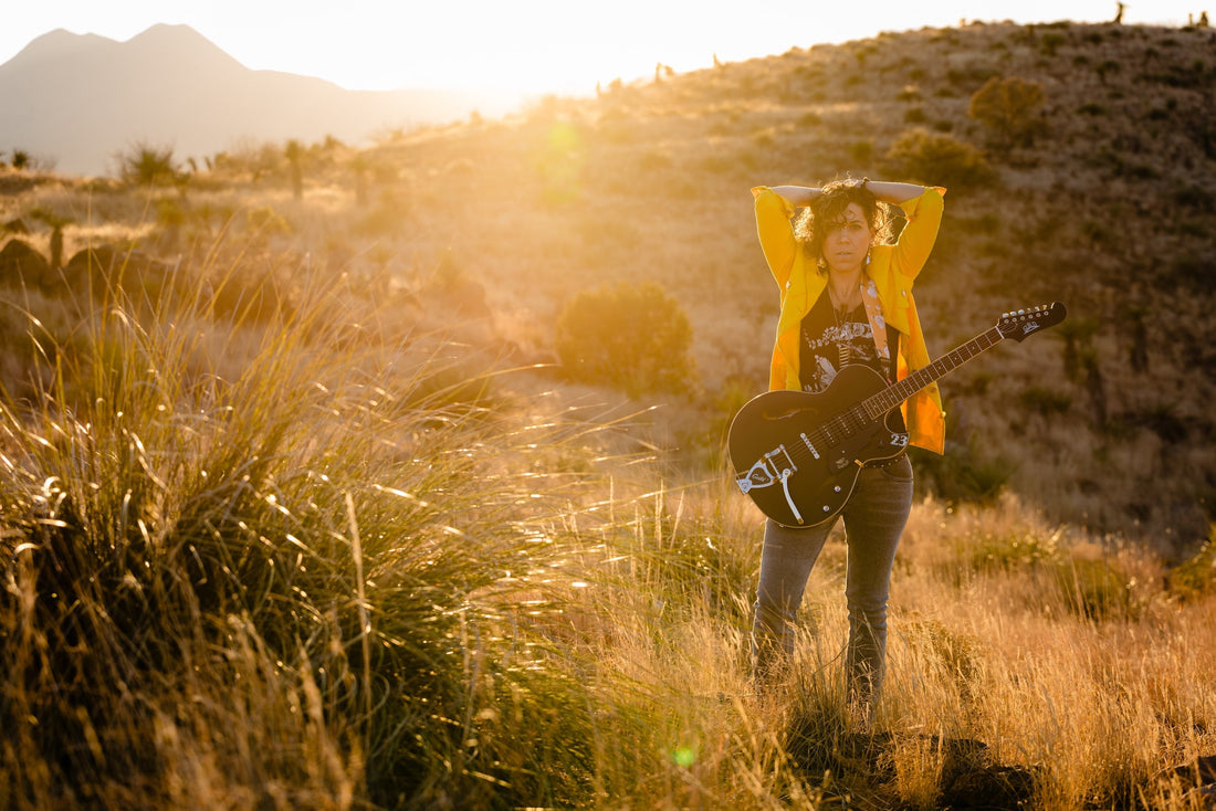 Kristen Ford Releases Bubbly New Single "Whiplash"